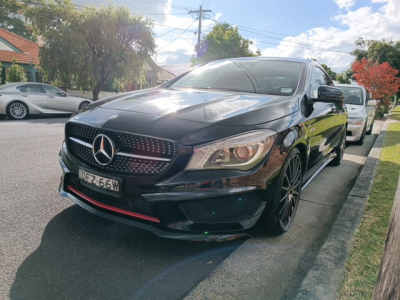 Mercedes Benz CLA250